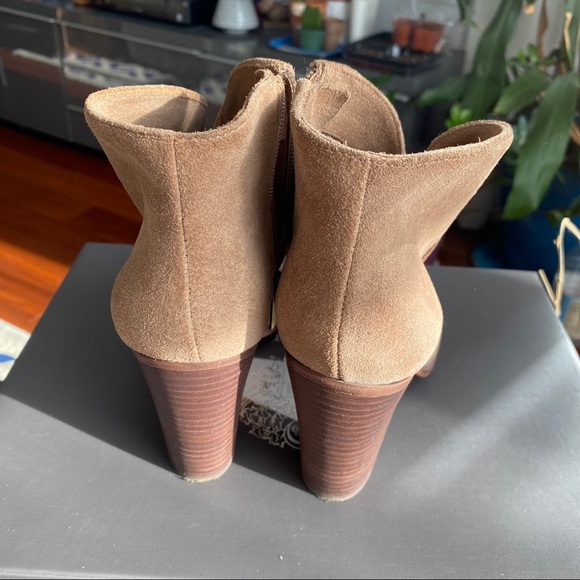 Vince Camuto Franell bootie 6.5M - Picture 4 of 7